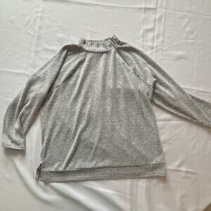 Adrienne Vittadini Size XL Gray